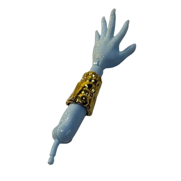 Monster High Blue Arm Hand and Gold Cuff Braclet For Abbey Bominable 13 Wishes - Picture 1 of 5